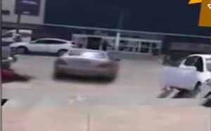 【轻松时刻】遇到这种傻X 拼了命也要抓来打一顿 141