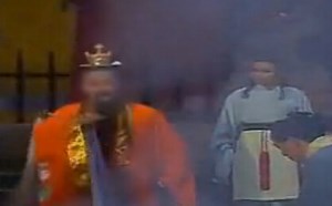 【逗逼说】恶搞西游记之唐僧偷吃禁果被鞭肉体