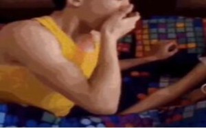 在光滑的水泥地摩擦，似魔鬼的步伐 08