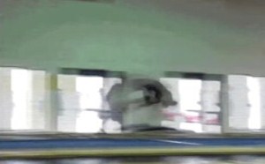 日本推主男扮女装美腿诱人 每日一囧 132