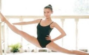 日本性感女神杉原杏璃比基尼写真 上围丰满嘟嘴可爱极度诱惑