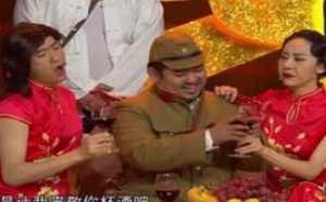 2017最新搞笑小品:常远美艳女装首度公开竟与男子大跳性感热舞 爱的小拳拳捶晕壮汉 2017最新搞笑小品:常远美艳女装首度公开竟与男子大跳性感热舞 爱的小拳拳捶晕壮汉